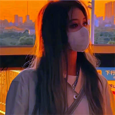不明显的一男一女情头
